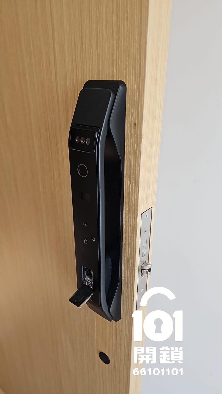 其他品牌智能門鎖安裝實例二