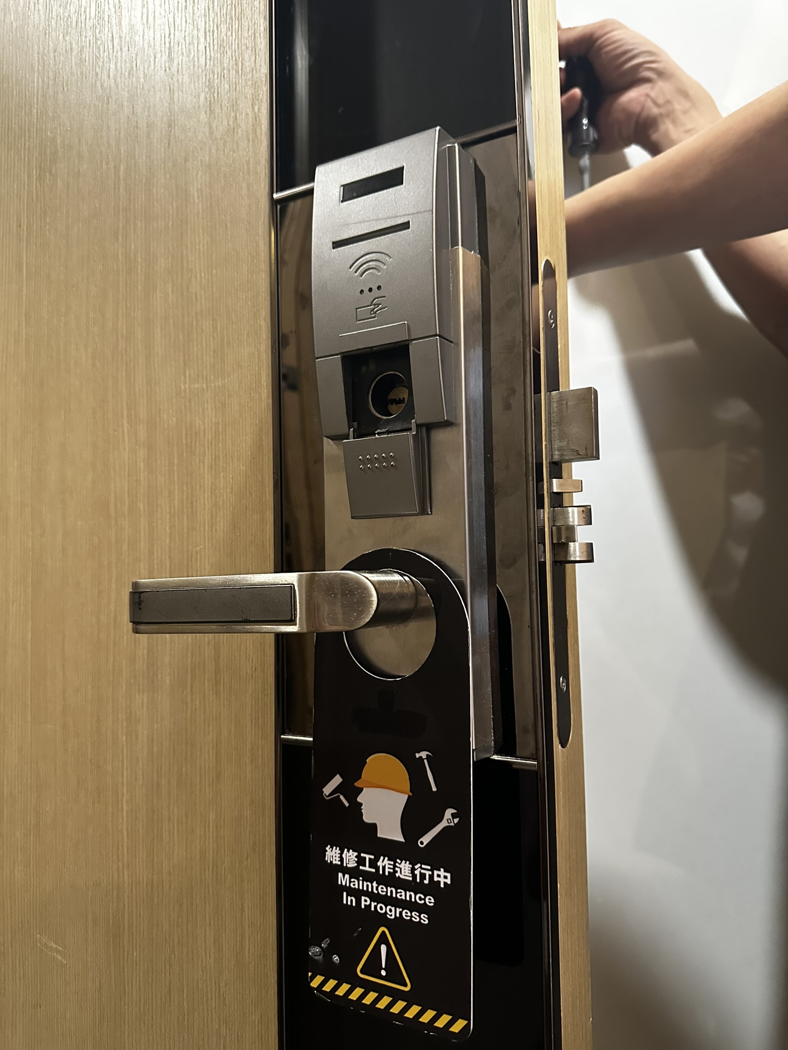 酒店式電子門鎖款式一